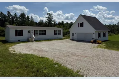 652 Route 118, Canaan, NH 03741 - Photo 1