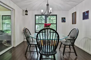 70 Wellesley Dr, Milford, NH 03055 - Photo 10