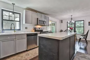 70 Wellesley Dr, Milford, NH 03055 - Photo 6