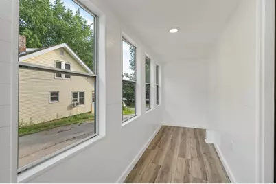 17 Charles Street, Franklin, NH 03235 - Photo 8