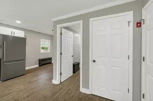 17 Charles St, Franklin, NH 03235 - Photo 8