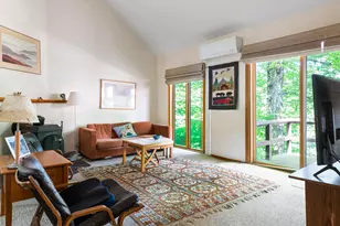5 Bay Tree Ln, Grantham, NH 03753 - Photo 2