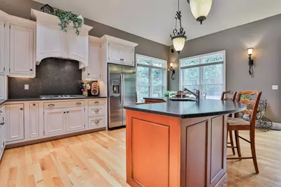 456 North Adams Street, Manchester, NH 03104 - Photo 26
