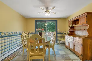 28 Hillcrest Dr, Laconia, NH 03246 - Photo 8