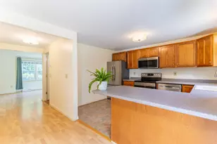 62 Lochmere Ln, Nashua, NH 03063 - Photo 22