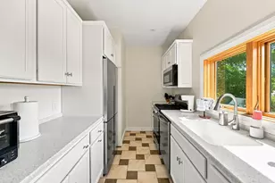 42 N Main St, Boscawen, NH 03303 - Photo 6