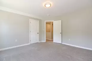 100 Oak St, Laconia, NH 03246 - Photo 38