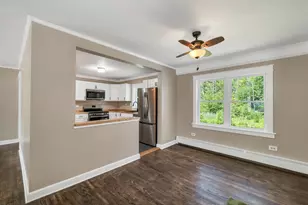 519 N Main St, Wolfeboro, NH 03894 - Photo 16