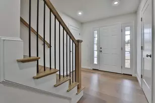 66 Crestview Wy, Raymond, NH 03077 - Photo 6