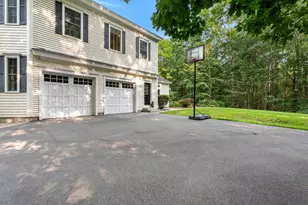 38 Rowell Rd E, Brentwood, NH 03833 - Photo 48