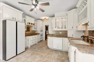 38 Rowell Rd E, Brentwood, NH 03833 - Photo 8