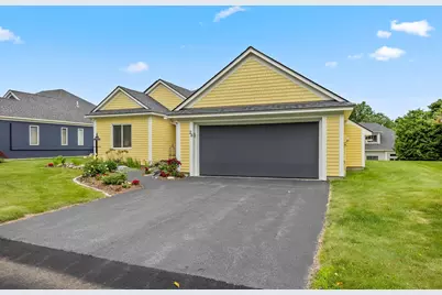 28 Fountain Way, Lebanon, NH 03784 - Photo 2