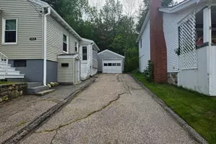 332 Grafton St, Berlin, NH 03570 - Photo 26