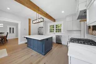 18 Souhegan St, Milford, NH 03055 - Photo 4