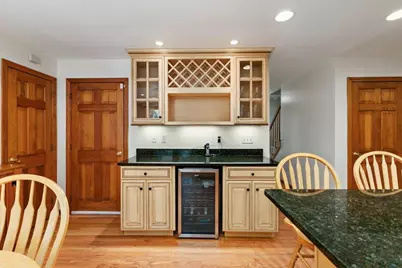 5 Plaza Avenue, Hudson, NH 03051 - Photo 10
