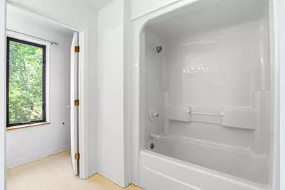 365 Kearney Circle, Manchester, NH 03104 - Photo 32