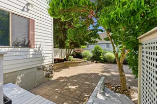 365 Kearney Cir, Manchester, NH 03104 - Photo 48