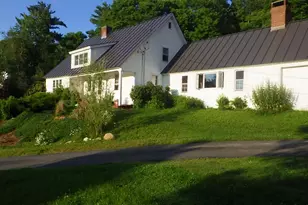220 New Colony Rd, Orange, NH 03741 - Photo 2