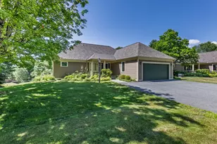 18 Berrill Farms Ln, Hanover, NH 03755 - Photo 2