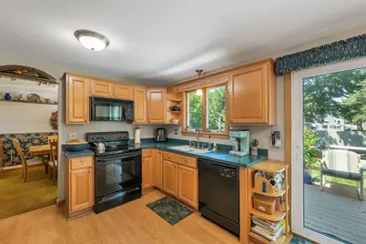 76 Presidential Circle, Hampton, NH 03842 - Photo 10