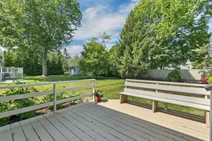 76 Presidential Cir, Hampton, NH 03842 - Photo 6
