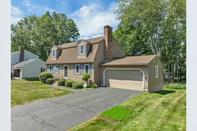 76 Presidential Circle, Hampton, NH 03842 - Photo 2