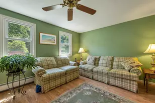 76 Presidential Cir, Hampton, NH 03842 - Photo 18