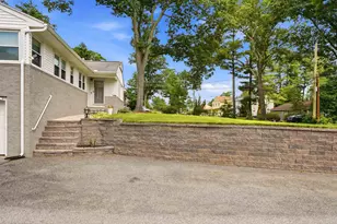 67 Dublin Ave, Nashua, NH 03063 - Photo 28