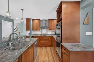 23 Merrymeeting Dr, Merrimack, NH 03054 - Photo 8