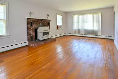 115 Crosbie Street, Manchester, NH 03104 - Photo 20