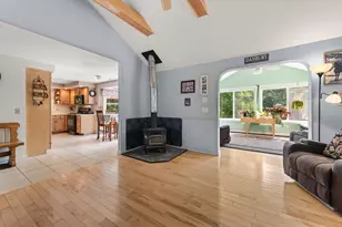 56 Barry Highlands Rd, Danbury, NH 03230 - Photo 10