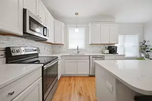 10 Milano Way, Salem, NH 03079 - Photo 4
