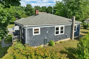3 Pond St, Newmarket, NH 03857 - Photo 32
