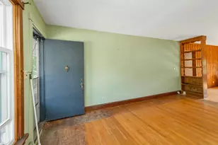 3 Pond St, Newmarket, NH 03857 - Photo 18