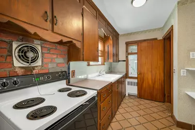 3 Pond Street, Newmarket, NH 03857 - Photo 4