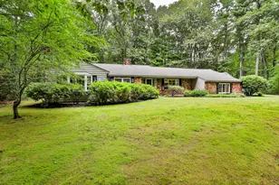 24 Cricket Hill Dr, Amherst, NH 03031 - Photo 1