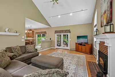 15 Emerald Drive, Danville, NH 03819 - Photo 10