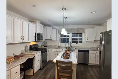 4 Manorcrest Drive, Nashua, NH 03062 - Photo 14