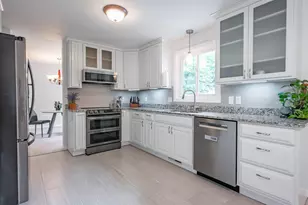 3 Drake Ln, Merrimack, NH 03054 - Photo 4
