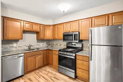 50 Brookside Drive #J7, Exeter, NH 03833 - Photo 4