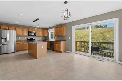 8 Canterberry Court #A, Hudson, NH 03051 - Photo 18