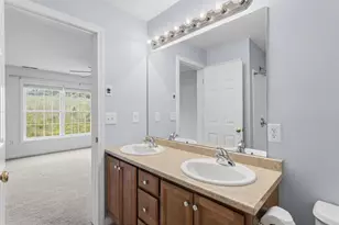8 Canterberry Ct, Hudson, NH 03051 - Photo 26