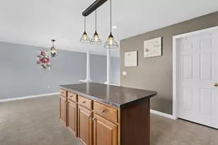 8 Canterberry Ct, Hudson, NH 03051 - Photo 18