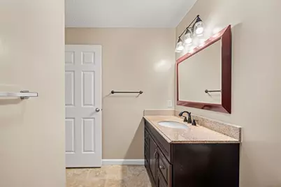 690 South Porter Street #26, Manchester, NH 03103 - Photo 18