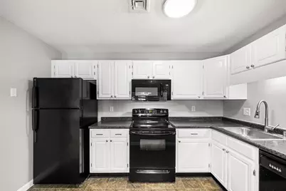 690 South Porter Street #26, Manchester, NH 03103 - Photo 8
