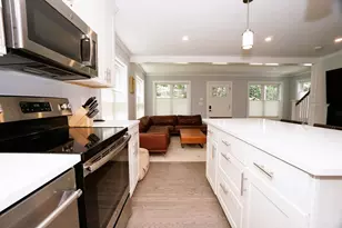 12 Grove St, Windham, NH 03087 - Photo 4