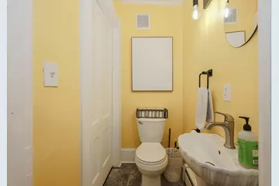 356 Pearl Street, Manchester, NH 03104 - Photo 26
