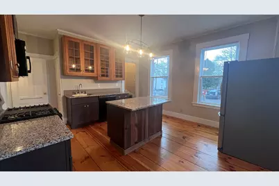 29-31 Silver Street, Dover, NH 03820 - Photo 4