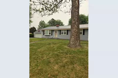 4 Forest Hills Drive, Nashua, NH 03060 - Photo 2