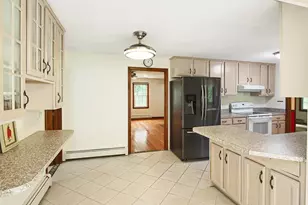 26 Ministerial Dr, Merrimack, NH 03054 - Photo 6